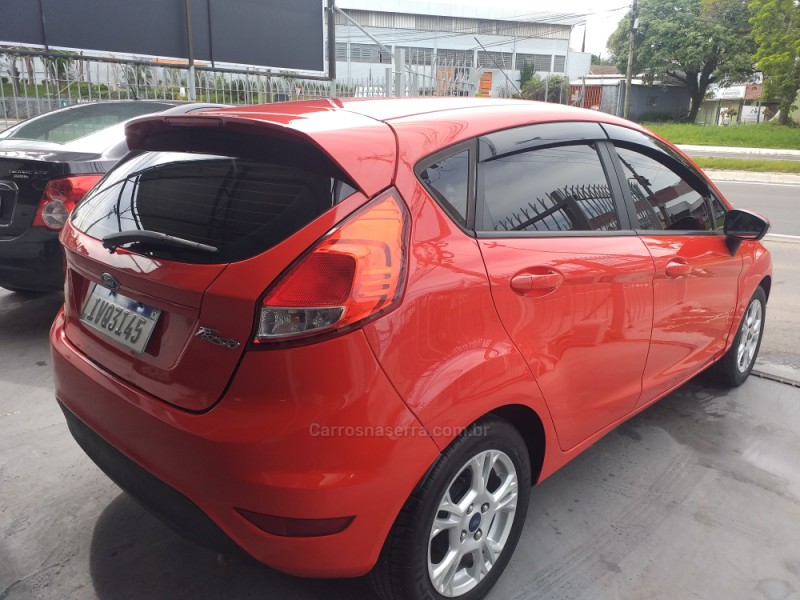 FIESTA 1.5 SE HATCH 16V FLEX 4P MANUAL - 2015 - CAXIAS DO SUL