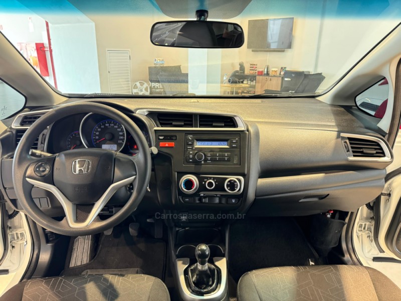 FIT 1.5 LX 16V FLEX 4P MANUAL - 2016 - CAXIAS DO SUL