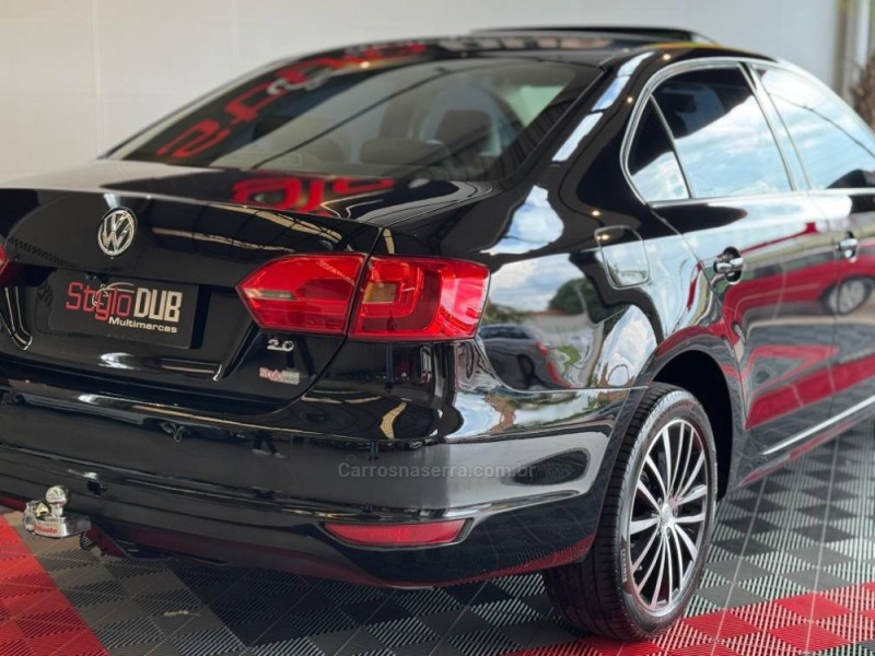 JETTA 2.0 COMFORTLINE FLEX 4P TIPTRONIC - 2012 - ESTâNCIA VELHA