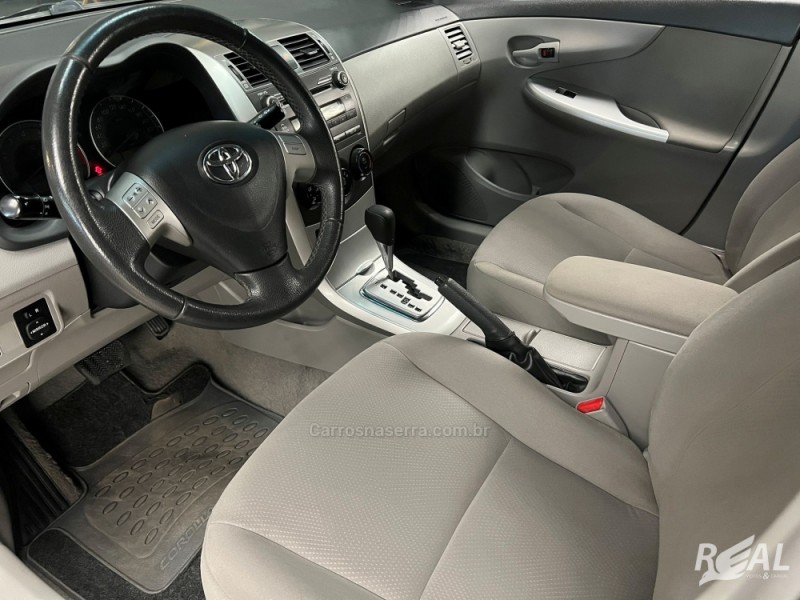 COROLLA 1.8 GLI 16V FLEX 4P AUTOMÁTICO - 2014 - SAPIRANGA