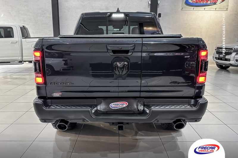 1500 REBEL 5.7 HEMI V8 CD 4X4 GASOLINA 4P AUTOMÁTICA - 2021 - SARANDI