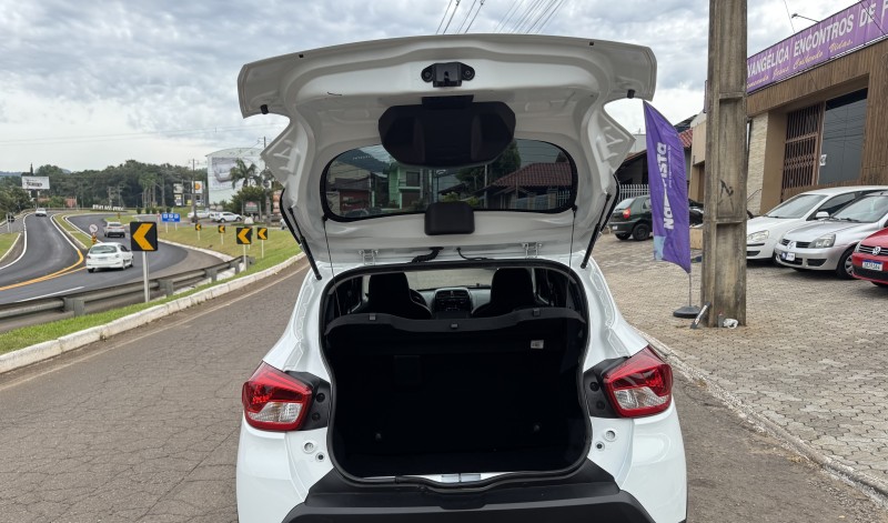 KWID 1.0 12V OUTSIDER FLEX 4P MANUAL - 2021 - DOIS IRMãOS