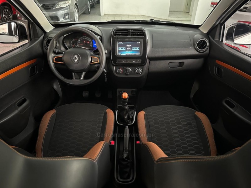 KWID 1.0 12V OUTSIDER FLEX 4P MANUAL - 2020 - NOVO HAMBURGO