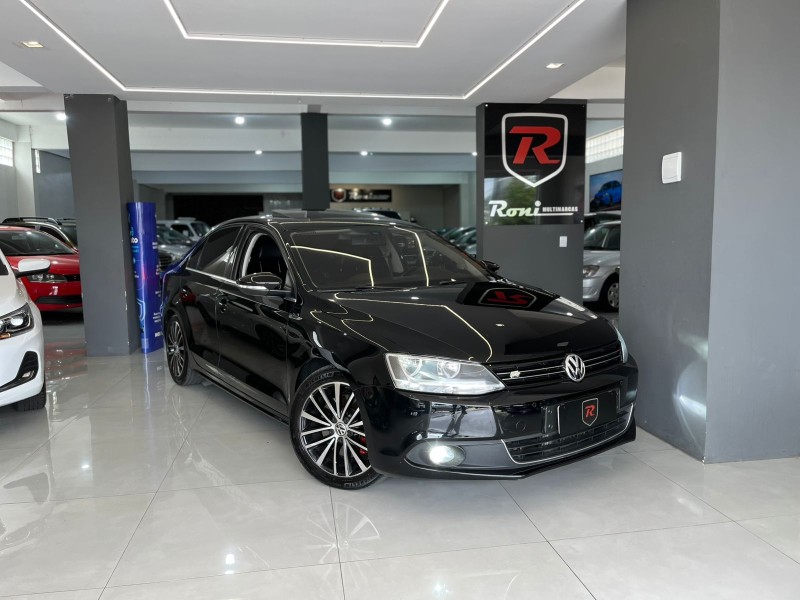 JETTA 2.0 TSI DSG HIGHLINE 200CV GASOLINA 4P AUTOMÁTICO - 2011 - BENTO GONçALVES