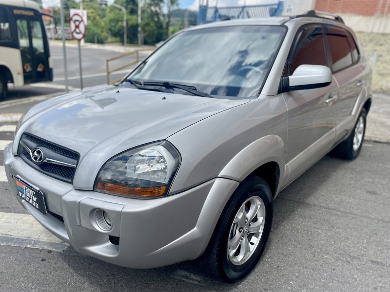 TUCSON 2.0 MPFI GLS 16V 143CV 2WD FLEX 4P AUTOMÁTICO - 2010 - CAXIAS DO SUL