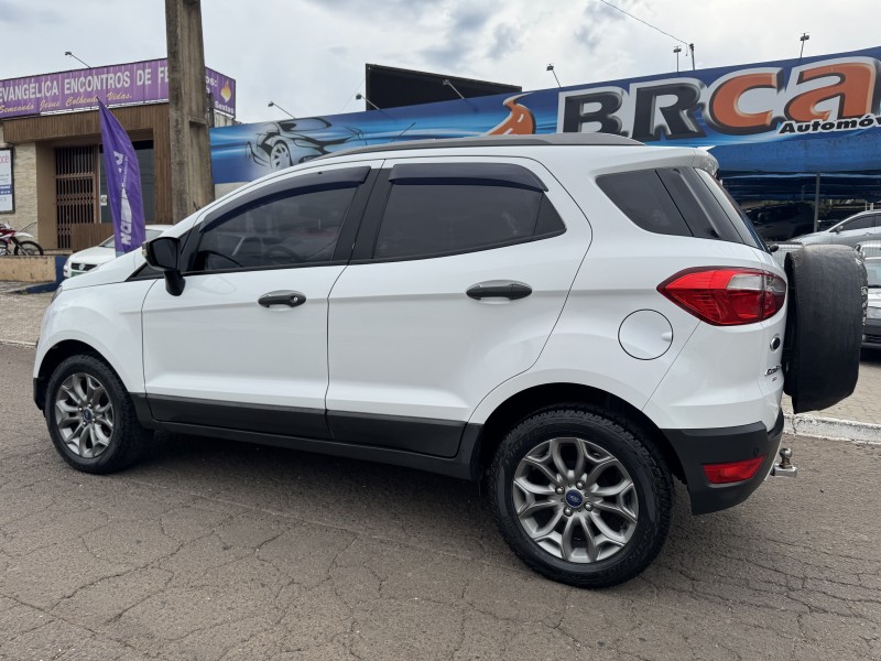 ECOSPORT 1.6 FREESTYLE 8V FLEX 4P MANUAL - 2014 - DOIS IRMãOS