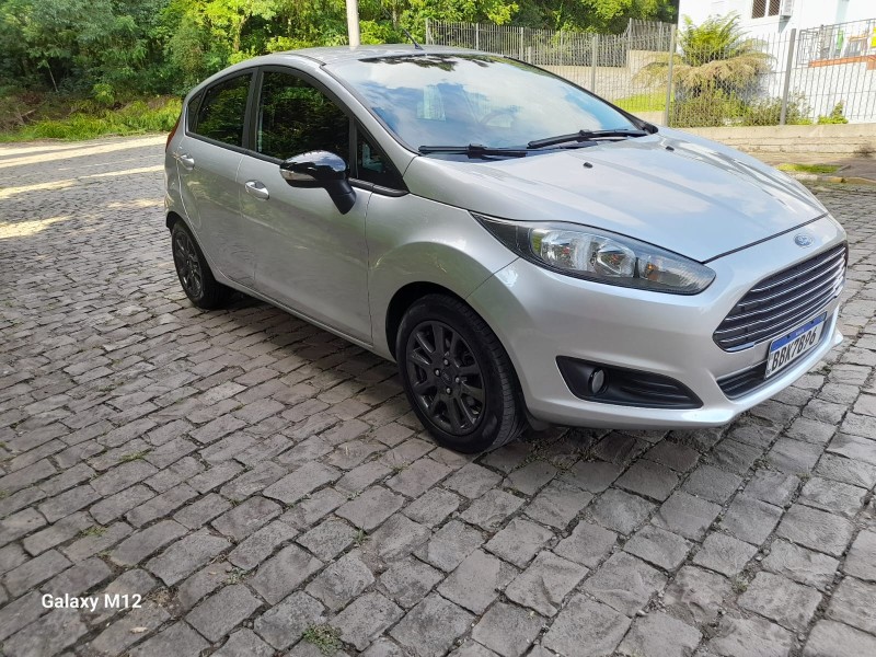 FIESTA 1.6 SEL HATCH 16V FLEX 4P AUTOMÁTICO - 2017 - FARROUPILHA