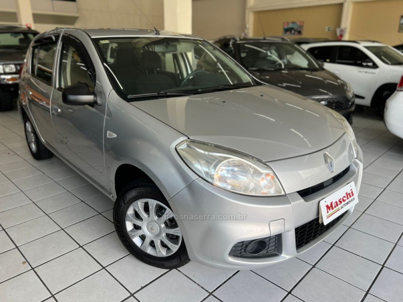 SANDERO 1.0 AUTHENTIQUE 16V FLEX 4P MANUAL - 2012 - CAXIAS DO SUL