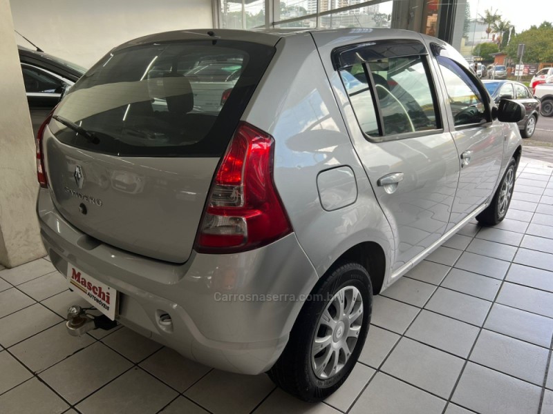 SANDERO 1.0 AUTHENTIQUE 16V FLEX 4P MANUAL - 2012 - CAXIAS DO SUL