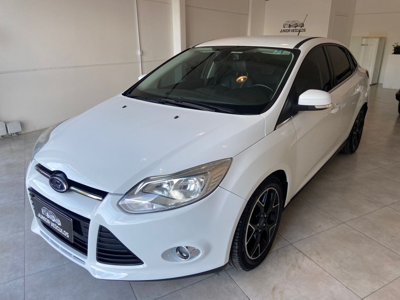 FOCUS 2.0 TITANIUM 16V FLEX 4P AUTOMÁTICO - 2015 - BENTO GONçALVES