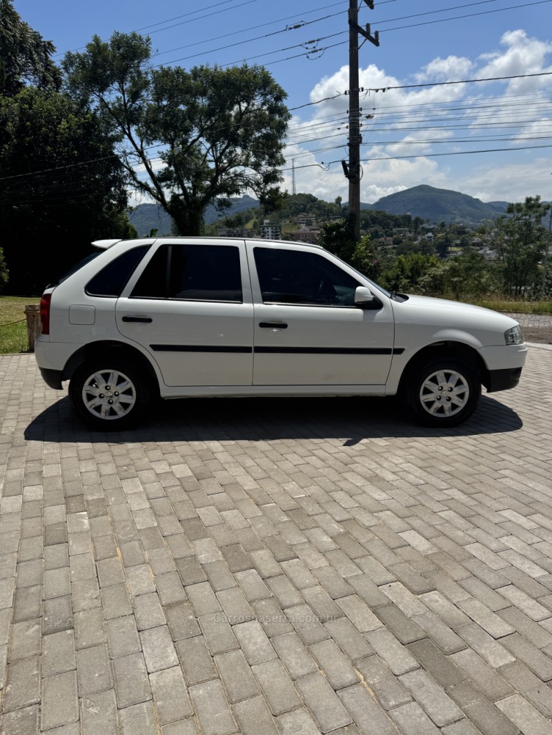 GOL 1.0 MI TRENDLINE 8V FLEX 4P MANUAL - 2006 - ENCANTADO