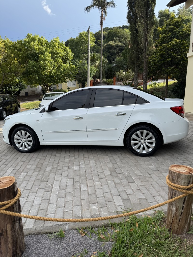 CRUZE 1.8 LTZ 16V FLEX 4P AUTOMÁTICO - 2014 - ENCANTADO