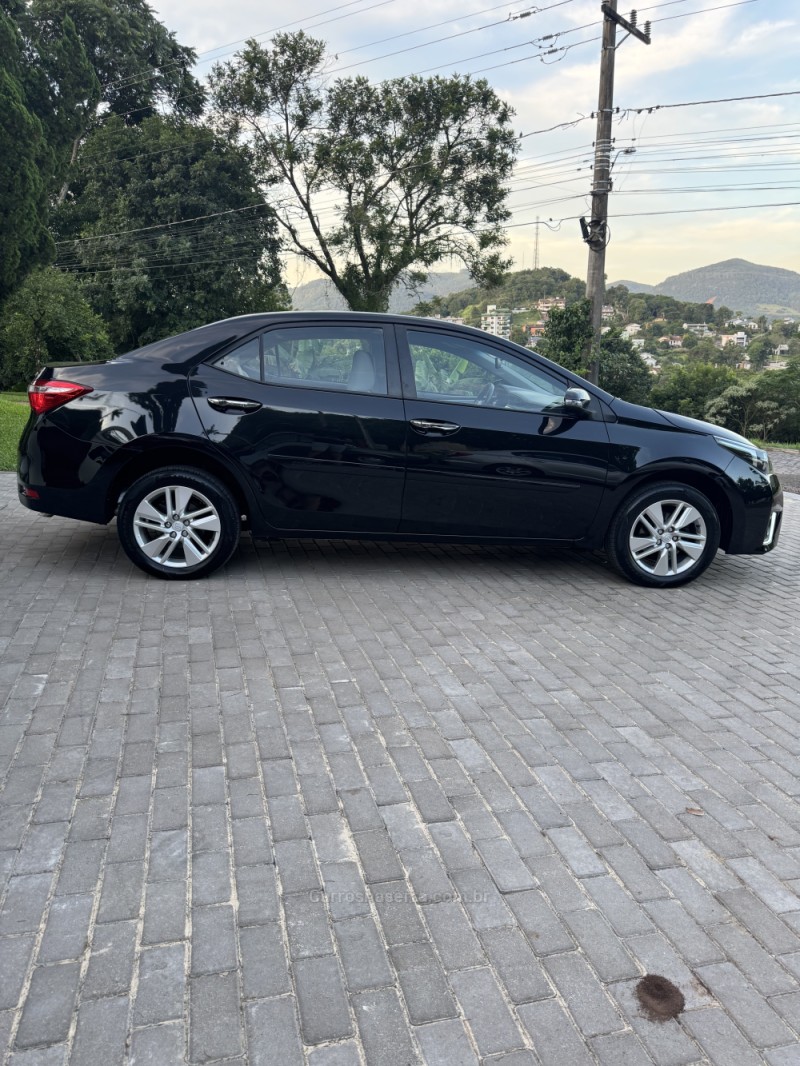 COROLLA 1.8 GLI UPPER 16V FLEX 4P AUTOMÁTICO - 2017 - ENCANTADO