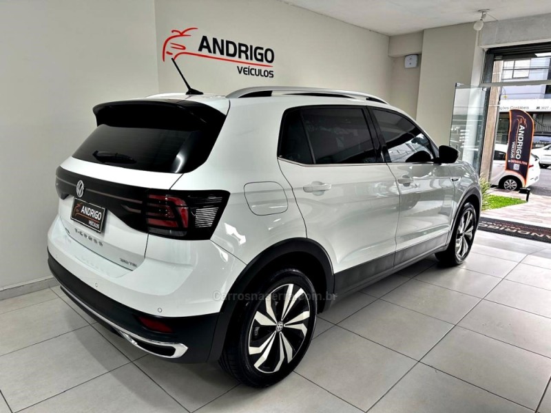 T-CROSS 1.4 HIGHLINE TSI 16V FLEX 4P AUTOMÁTICO - 2021 - CAXIAS DO SUL