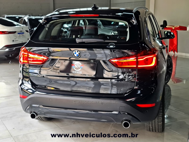 X1 2.0 16V TURBO ACTIVEFLEX SDRIVE20I 4P AUTOMÁTICO - 2017 - NOVO HAMBURGO