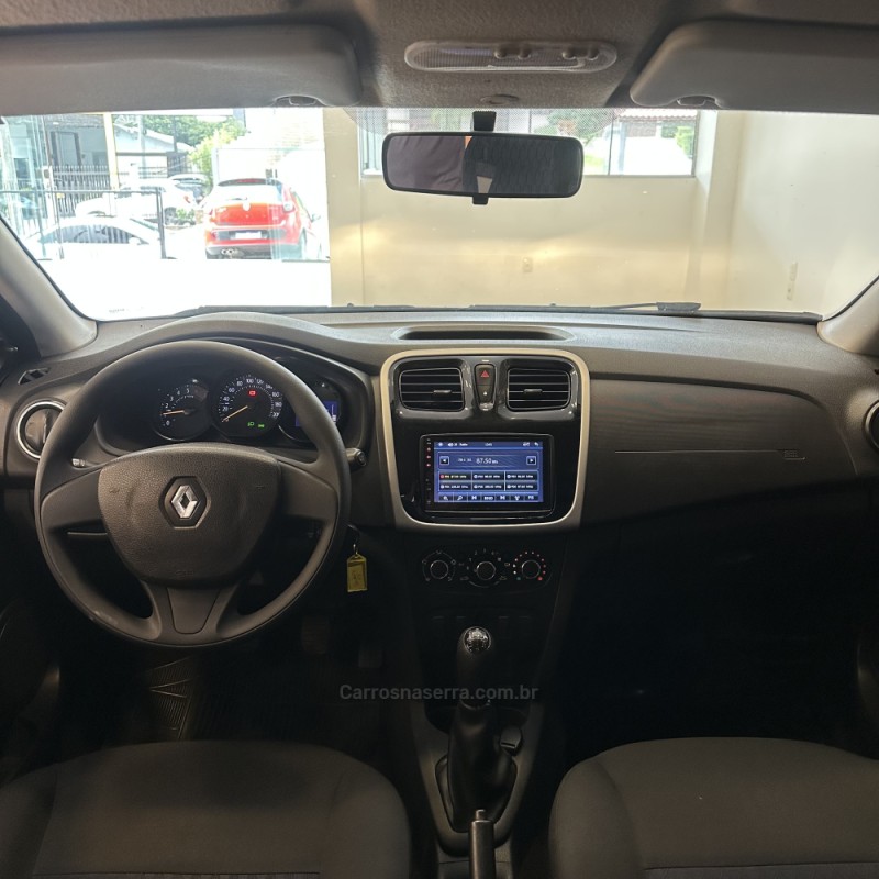 SANDERO 1.0 AUTHENTIQUE 16V FLEX 4P MANUAL - 2017 - FARROUPILHA