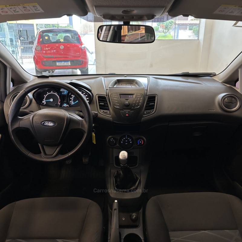 FIESTA 1.5 SE HATCH 16V FLEX 4P MANUAL - 2015 - FARROUPILHA