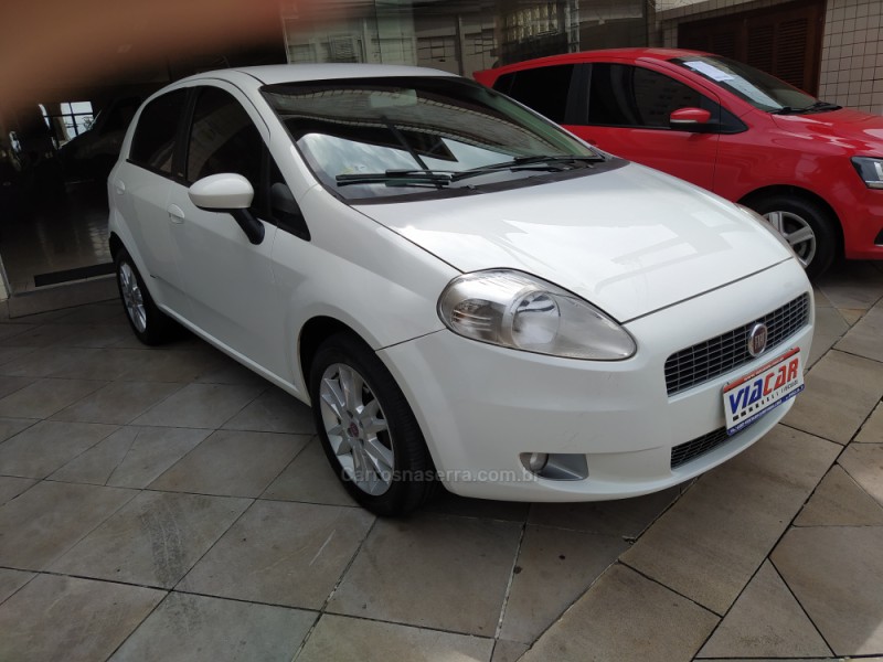 PUNTO 1.6 ESSENCE 16V FLEX 4P MANUAL - 2012 - BENTO GONçALVES