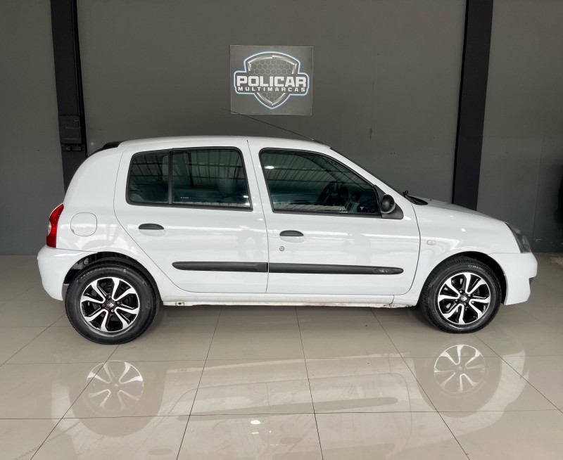 CLIO 1.0 CAMPUS 16V FLEX 4P MANUAL - 2011 - CAXIAS DO SUL