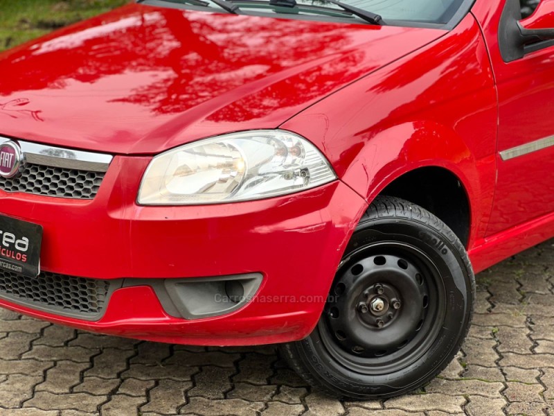 SIENA 1.0 MPI EL 8V FLEX 4P MANUAL - 2014 - CANELA