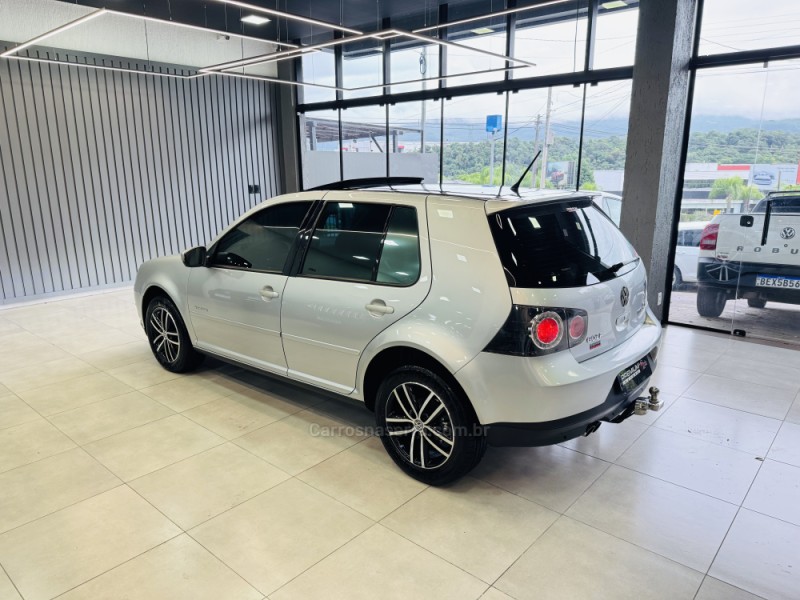GOLF 1.6 MI SPORTLINE LIMITED EDITION 8V FLEX 4P MANUAL - 2013 - DOIS IRMãOS