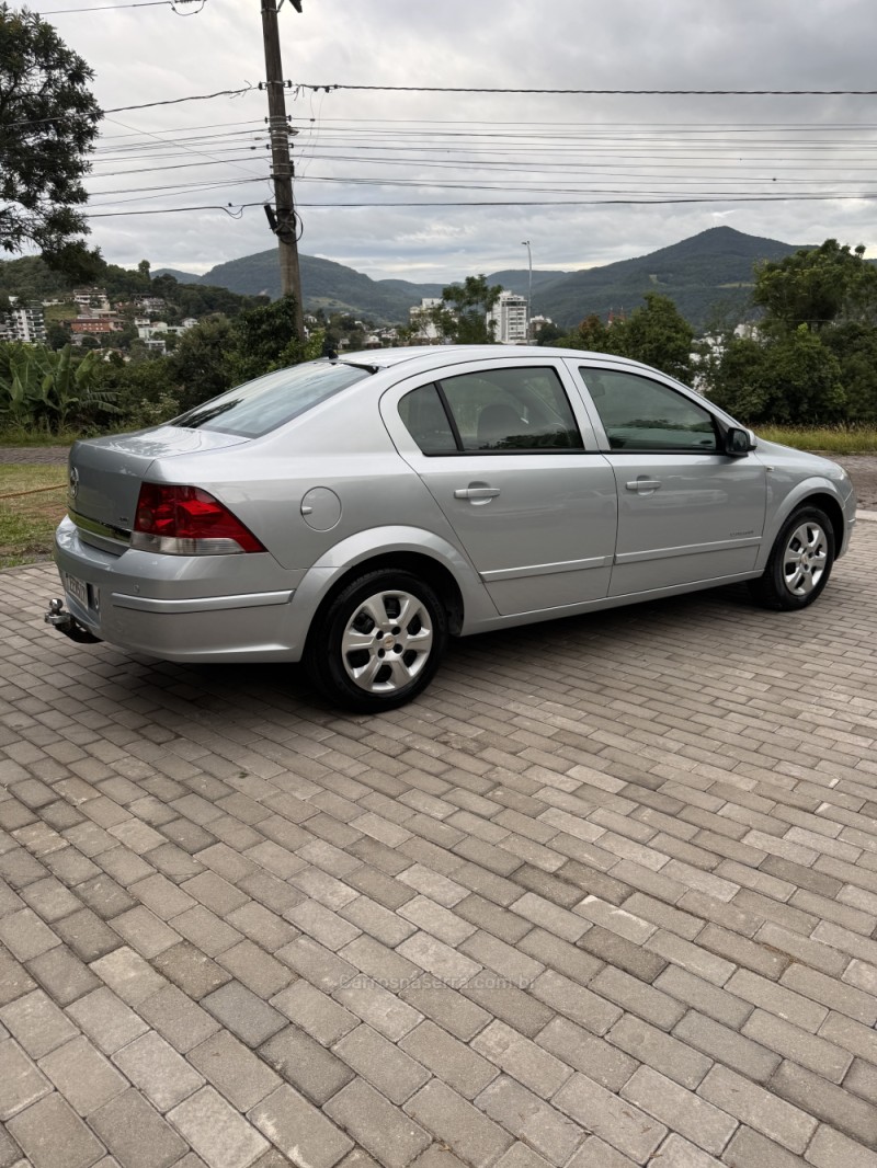 VECTRA 2.0 MPFI EXPRESSION 8V 140CV FLEX 4P AUTOMÁTICO - 2009 - ENCANTADO