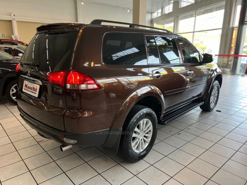 PAJERO DAKAR 3.2 HPE 4X4 7 LUGARES 16V TURBO INTERCOOLER DIESEL 4P AUTOMÁTICO - 2015 - CAXIAS DO SUL