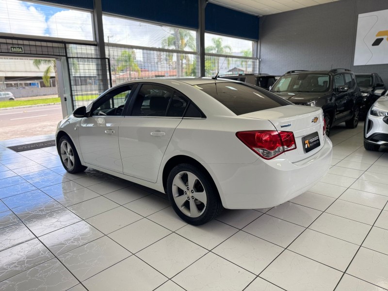 CRUZE 1.8 LT 16V FLEX 4P AUTOMÁTICO - 2014 - CAXIAS DO SUL