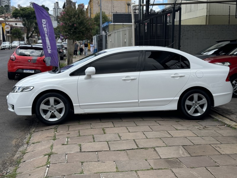 CIVIC 1.8 LXS 16V FLEX 4P MANUAL - 2010 - CAXIAS DO SUL