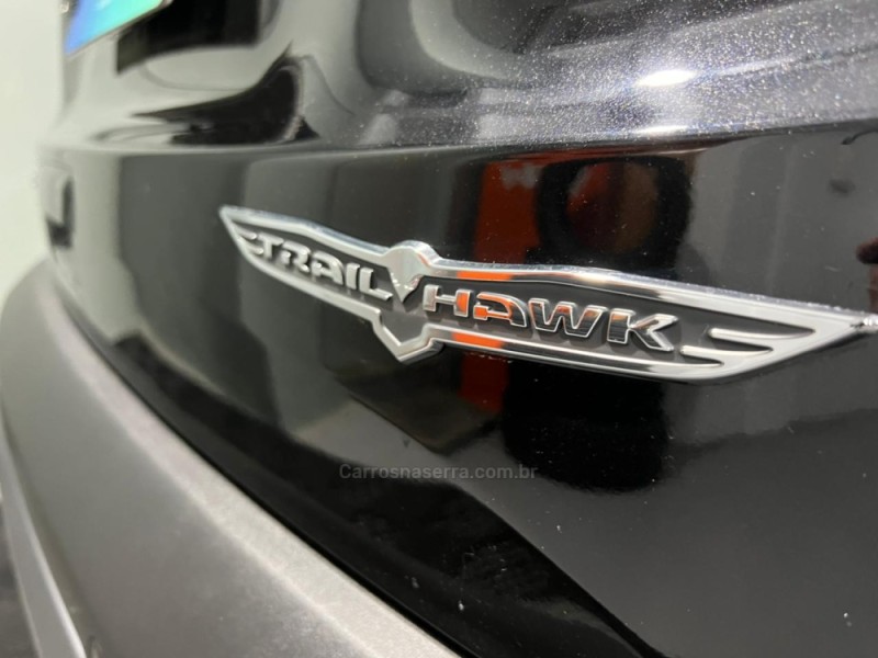 RENEGADE 1.3 TRAILHAWK T270 16V TURBO FLEX 4X4 4P AUTOMÁTICO - 2022 - BENTO GONçALVES