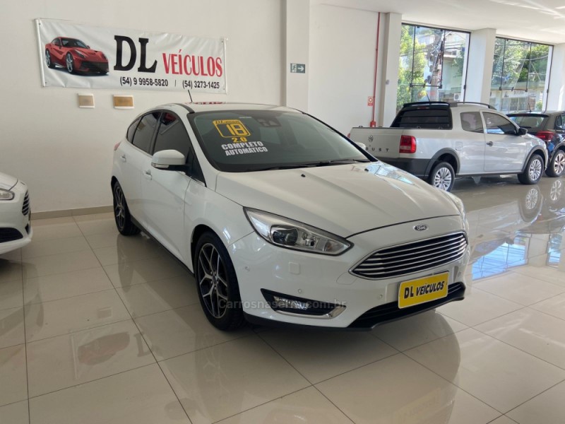 FOCUS 2.0 TITANIUM PLUS HATCH 16V FLEX 4P AUTO - 2018 - NOVA BASSANO