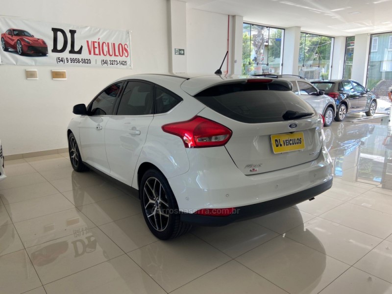 FOCUS 2.0 TITANIUM PLUS HATCH 16V FLEX 4P AUTO - 2018 - NOVA BASSANO