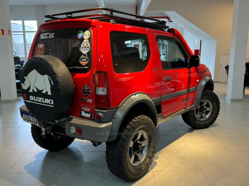 JIMNY 1.3 4SPORT 4X4 16V GASOLINA 2P MANUAL - 2015 - CAXIAS DO SUL