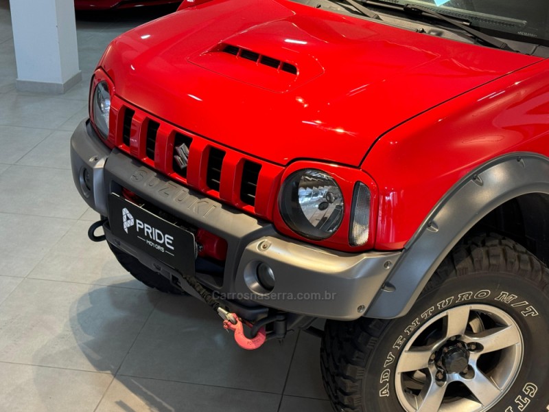 JIMNY 1.3 4SPORT 4X4 16V GASOLINA 2P MANUAL - 2015 - CAXIAS DO SUL