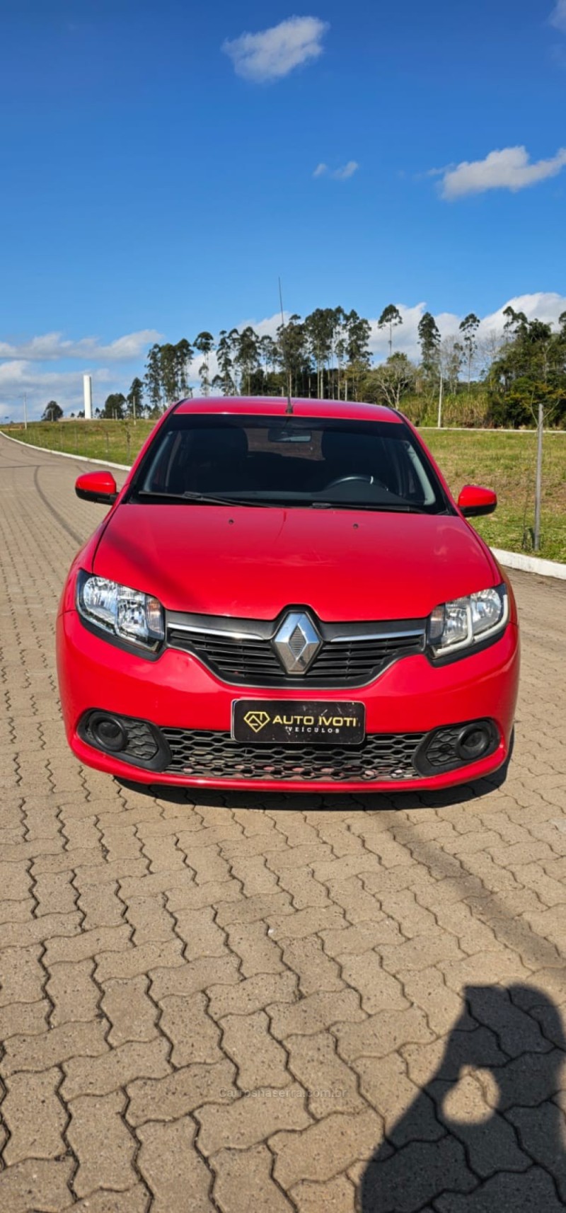 SANDERO 1.6 EXPRESSION 8V FLEX 4P AUTOMATIZADO - 2015 - IVOTI