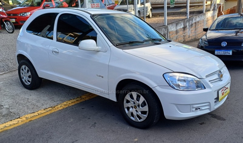 CELTA 1.0 MPFI LIFE 8V FLEX 2P MANUAL