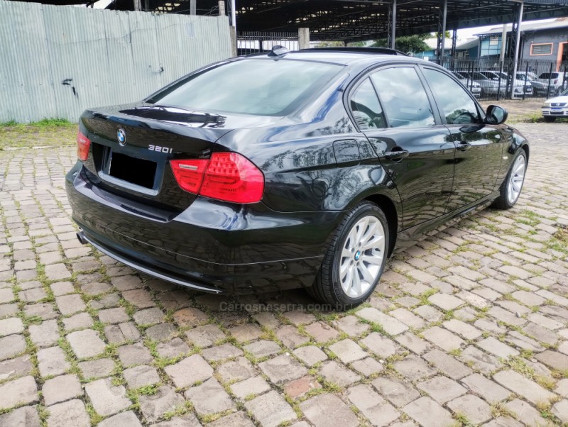 320I 2.0 16V GASOLINA 4P AUTOMÁTICO - 2010 - CAXIAS DO SUL