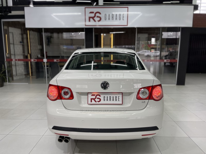 JETTA 2.5 I 20V 150CV GASOLINA 4P TIPTRONIC - 2009 - NOVO HAMBURGO