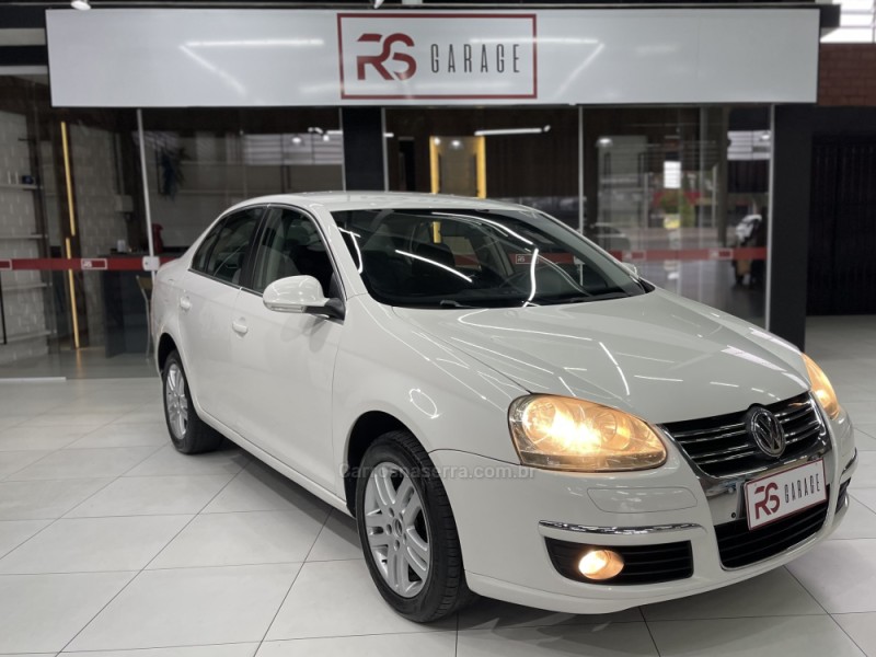 JETTA 2.5 I 20V 150CV GASOLINA 4P TIPTRONIC - 2009 - NOVO HAMBURGO