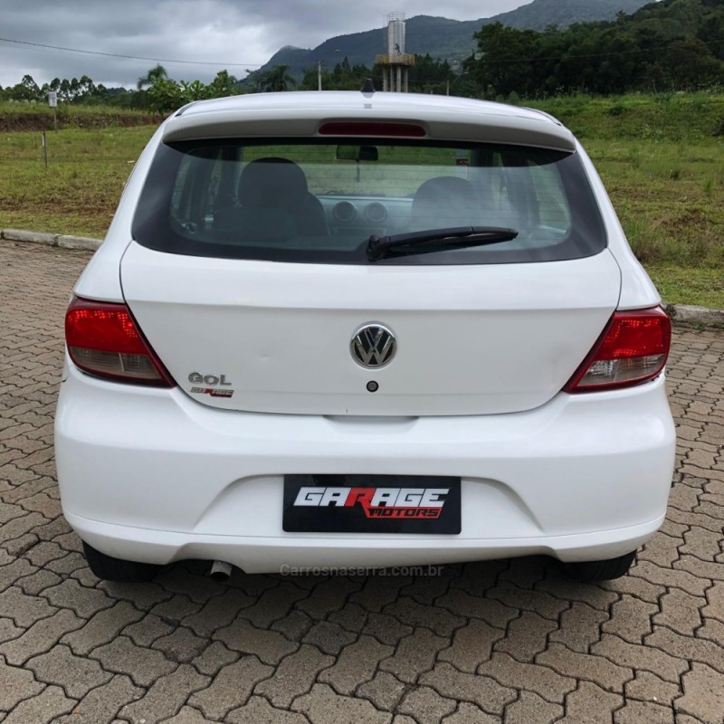 GOL 1.0 MI TRENDLINE 8V FLEX 4P MANUAL - 2011 - NOVA HARTZ