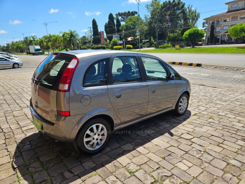 MERIVA 1.8 MPFI 8V GASOLINA 4P MANUAL - 2004 - VERANóPOLIS