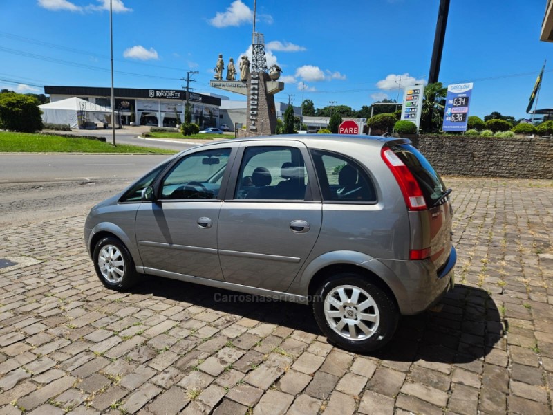 MERIVA 1.8 MPFI 8V GASOLINA 4P MANUAL - 2004 - VERANóPOLIS