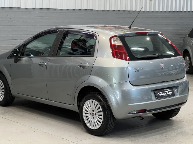 PUNTO 1.4 ATTRACTIVE 8V FLEX 4P MANUAL - 2012 - CAXIAS DO SUL