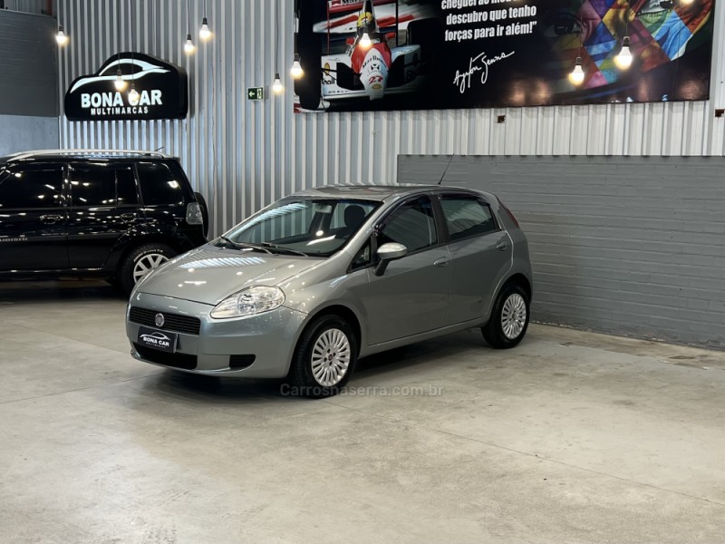 PUNTO 1.4 ATTRACTIVE 8V FLEX 4P MANUAL - 2012 - CAXIAS DO SUL