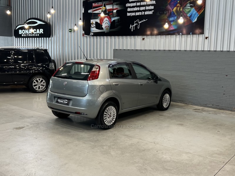 PUNTO 1.4 ATTRACTIVE 8V FLEX 4P MANUAL - 2012 - CAXIAS DO SUL