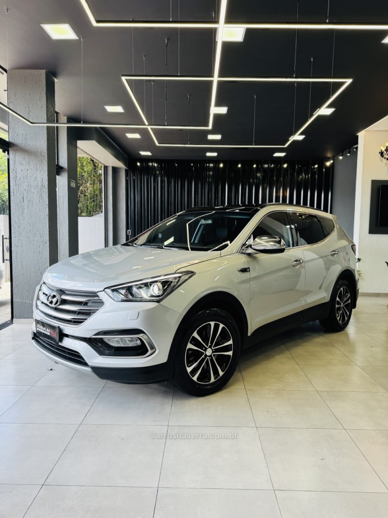 SANTA FÉ 3.3 MPFI 4X4 7 LUGARES V6 270CV GASOLINA 4P AUTOMÁTICO - 2019 - DOIS IRMãOS