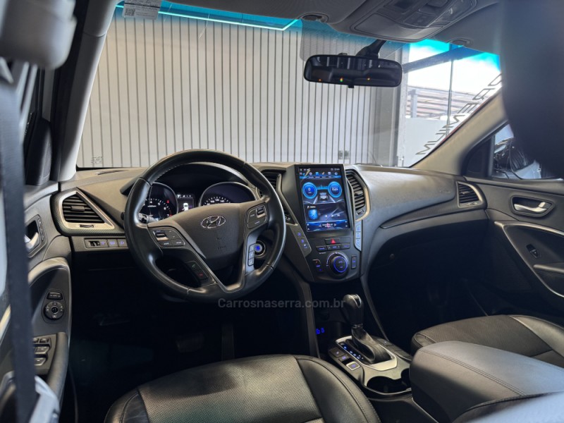 SANTA FÉ 3.3 MPFI 4X4 7 LUGARES V6 270CV GASOLINA 4P AUTOMÁTICO - 2019 - DOIS IRMãOS