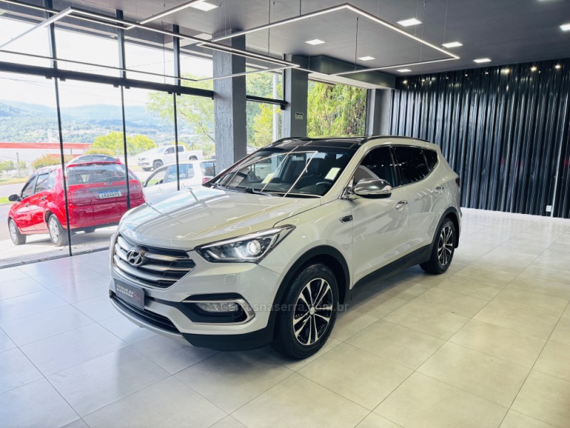 SANTA FÉ 3.3 MPFI 4X4 7 LUGARES V6 270CV GASOLINA 4P AUTOMÁTICO - 2019 - DOIS IRMãOS