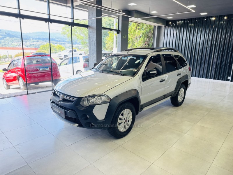 PALIO 1.8 MPI ADVENTURE WEEKEND 8V FLEX 4P AUTOMATIZADO - 2014 - DOIS IRMãOS