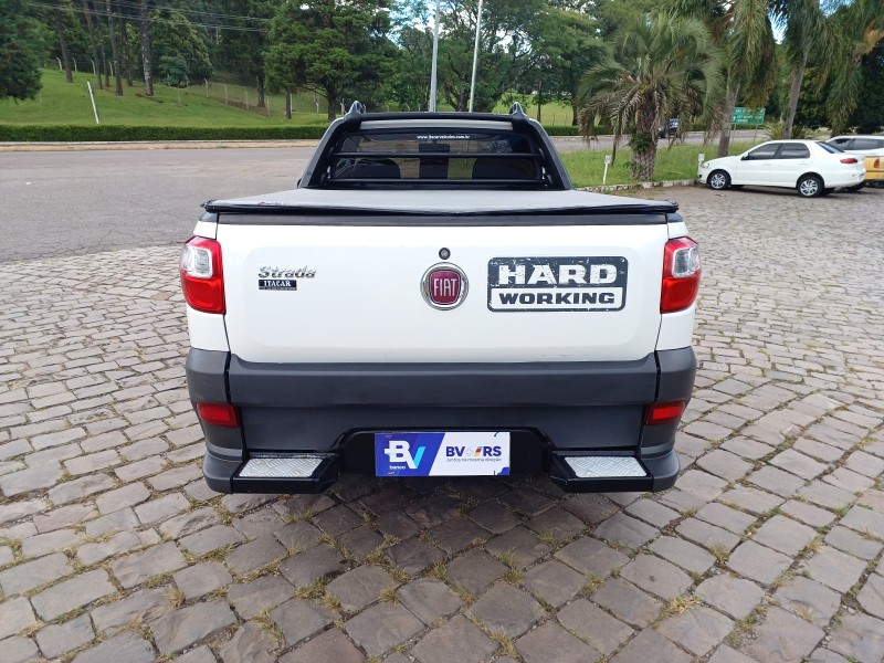 STRADA 1.4 MPI HARD WORKING CS 8V FLEX 2P MANUAL - 2020 - FLORES DA CUNHA